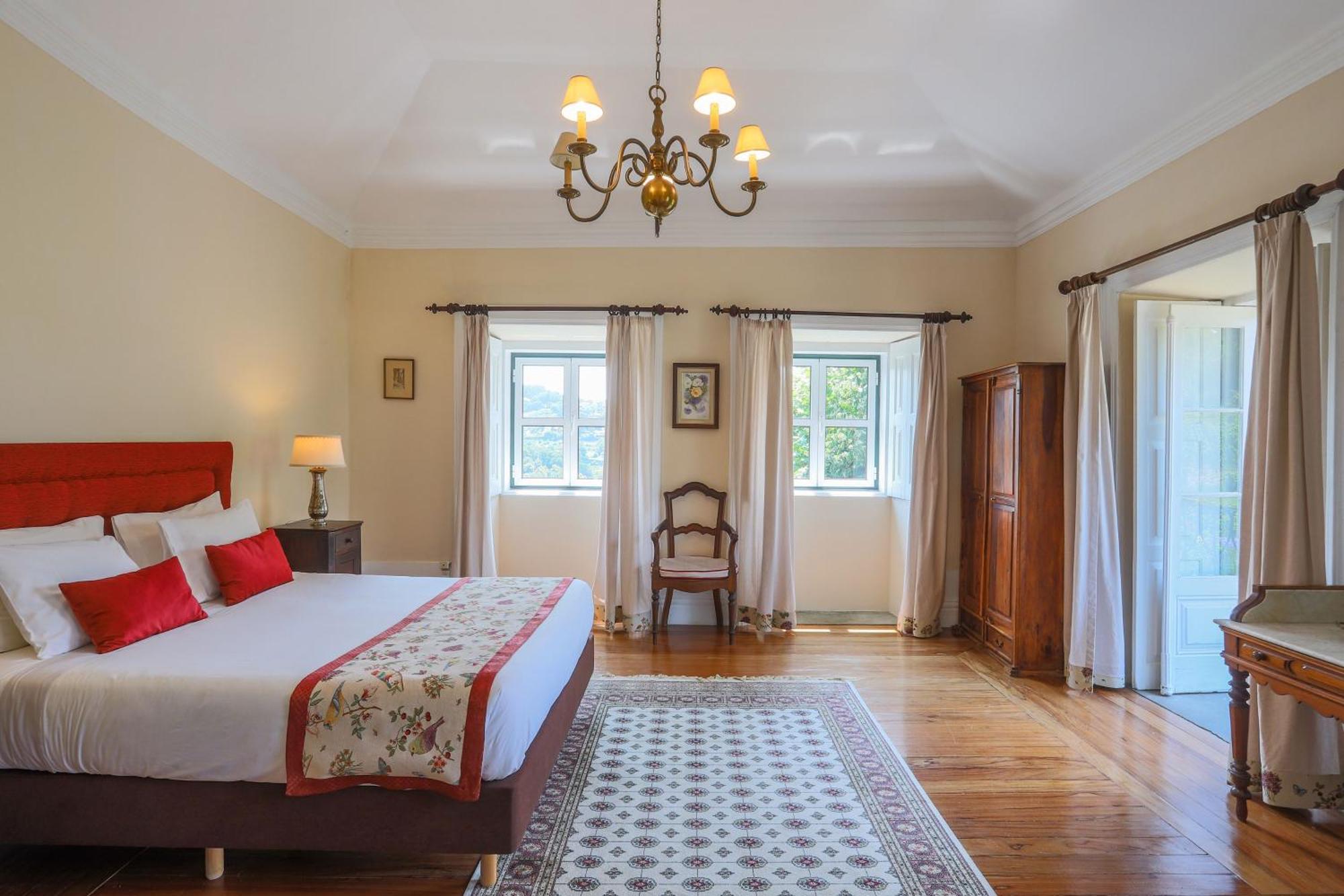 Outeiro Tuias - Manor House Hotel Marco de Canaveses Ruang foto